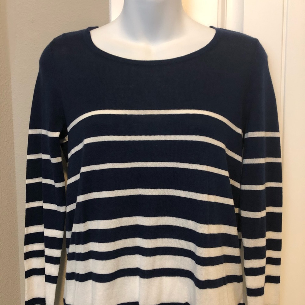 White House Black Market LS striped crew neck NEW